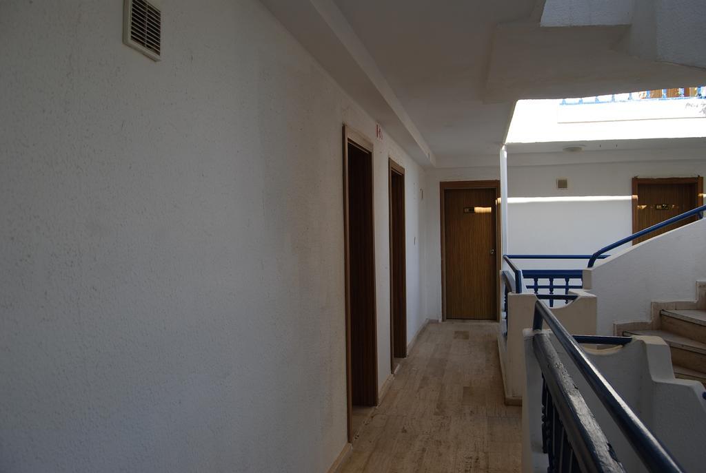 Club Blue White All Inclusive Turgutreis Quarto foto