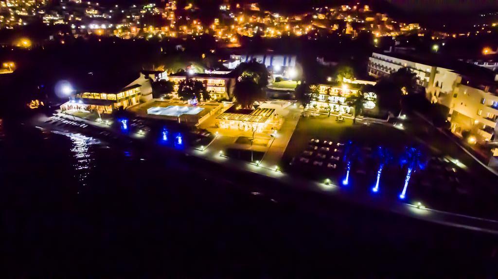 Club Blue White All Inclusive Turgutreis Exterior foto