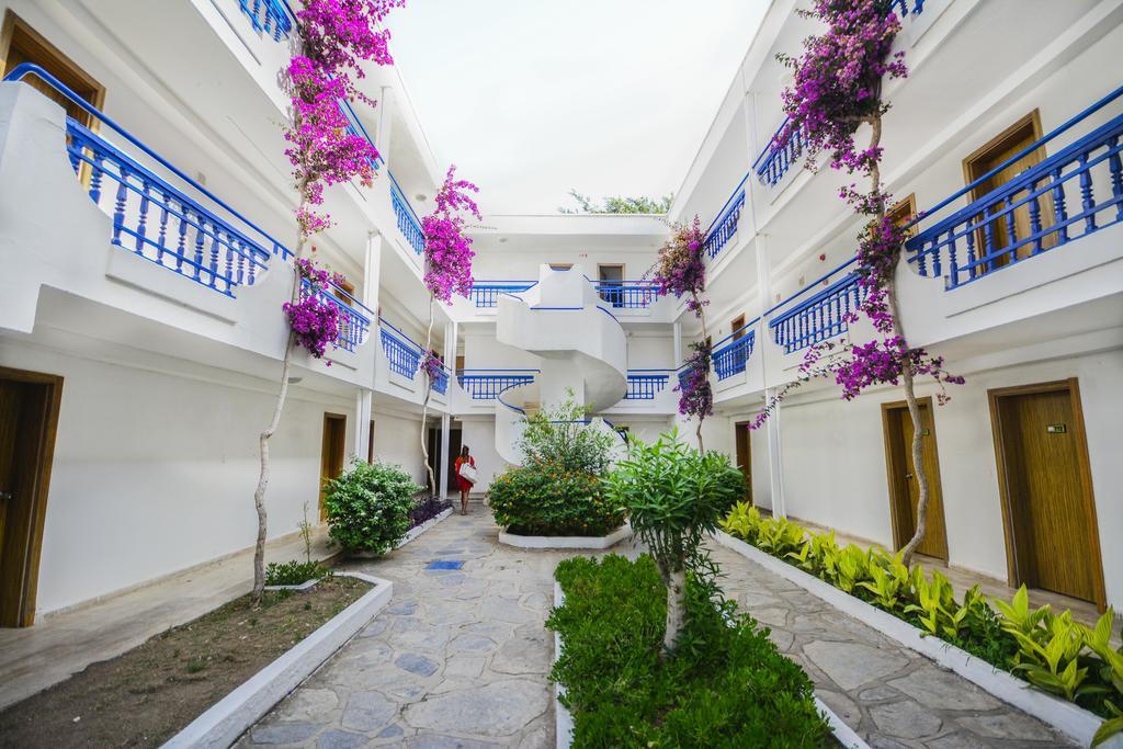 Club Blue White All Inclusive Turgutreis Exterior foto