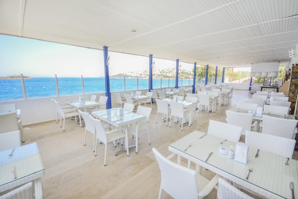 Club Blue White All Inclusive Turgutreis Exterior foto